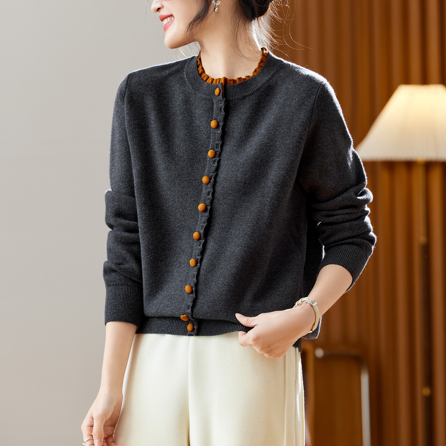 Ribbed Trim Contrast-Colored Crew-Neck Knit Sweater Womens Long Sleeve