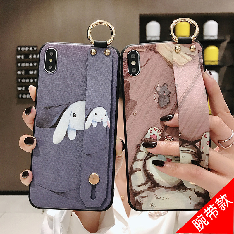 Phone Case Designs Compatible With Wristbands