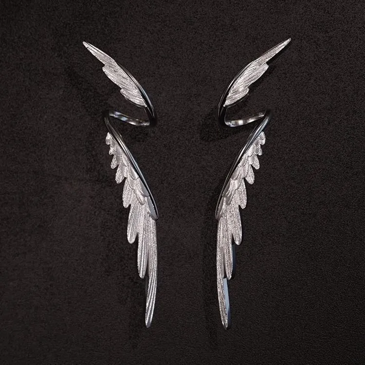 Female Minimalist And Cool Retro Feather Earrings