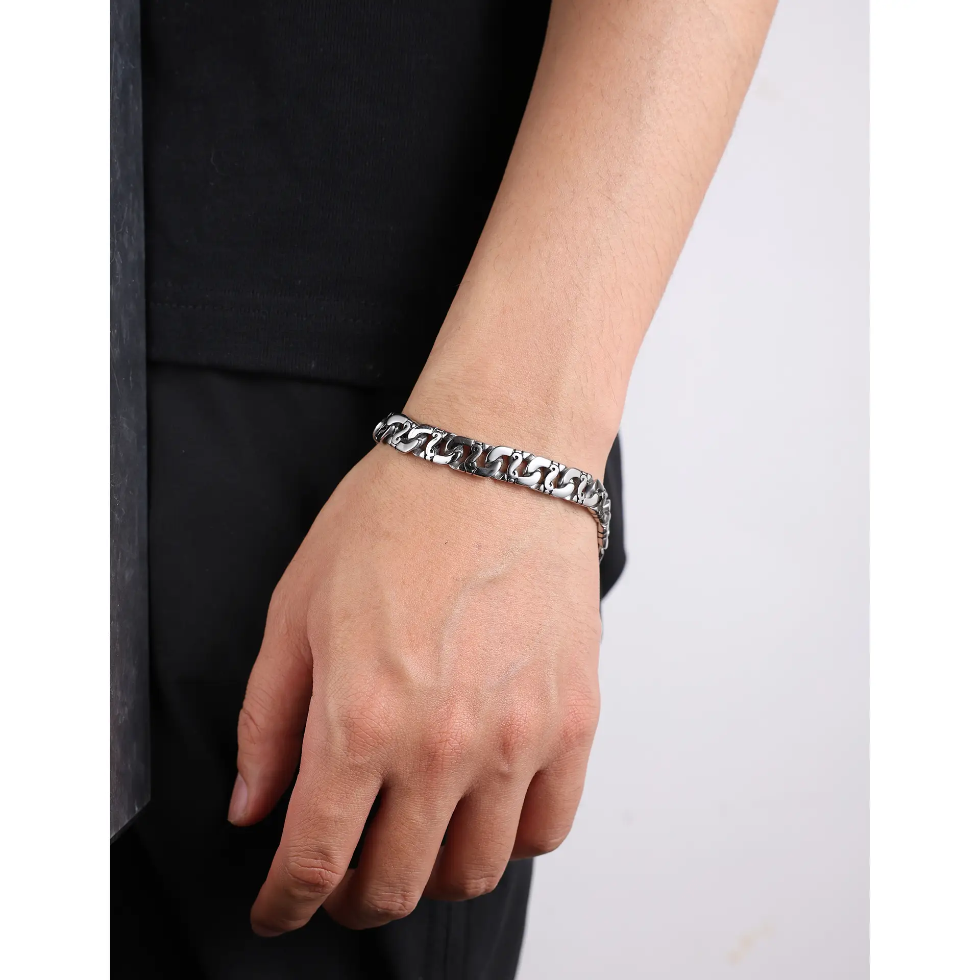 European And American Old Hip Hop Men's Bracelet