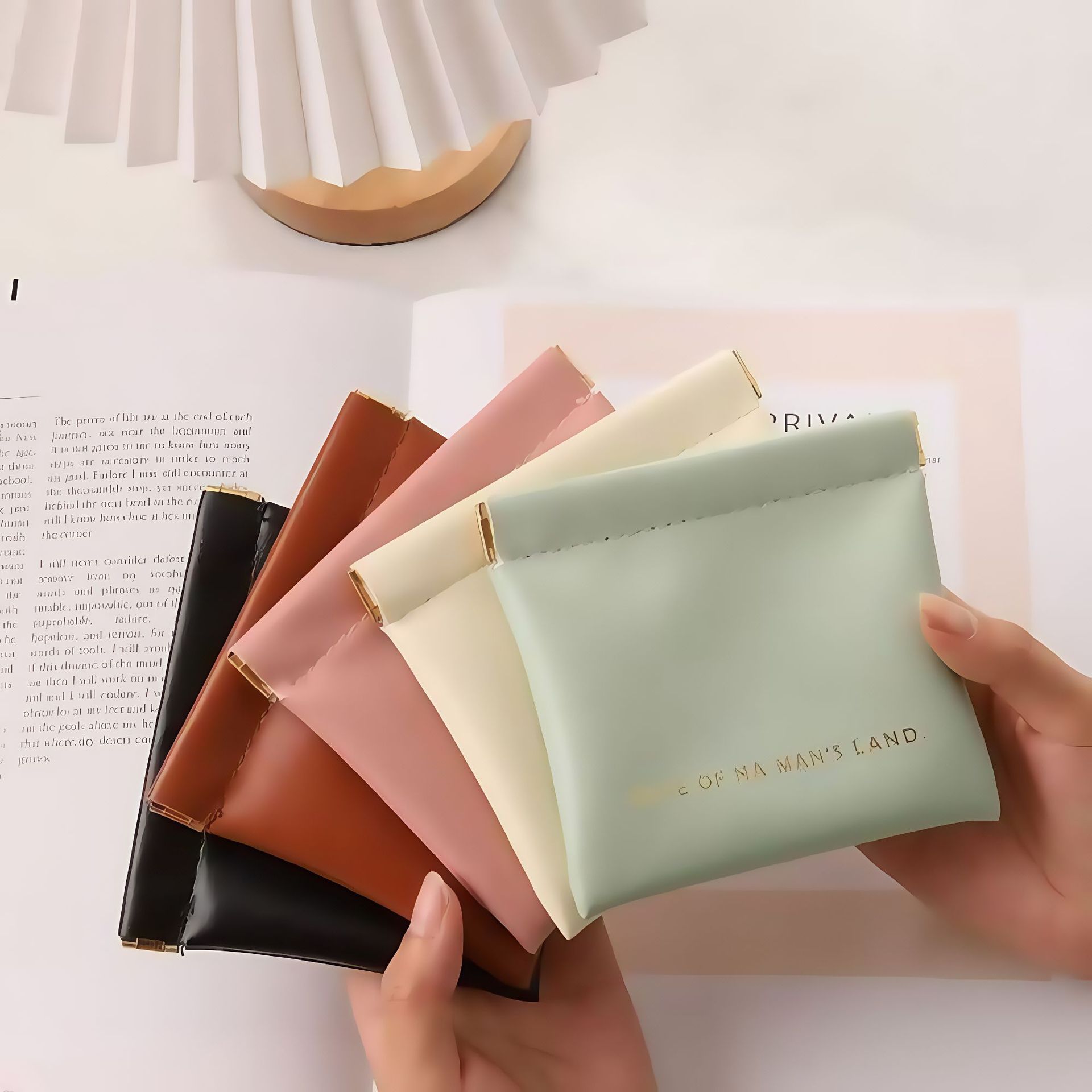 Portable Small Cosmetic And Lipstick Bag