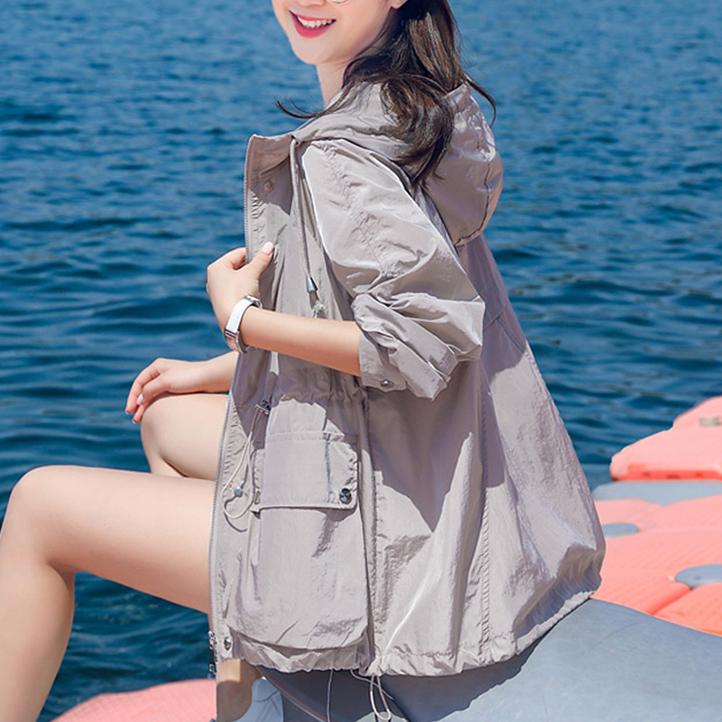 Women's Plus Size Fashion Sun Protection Jacket - Image 1