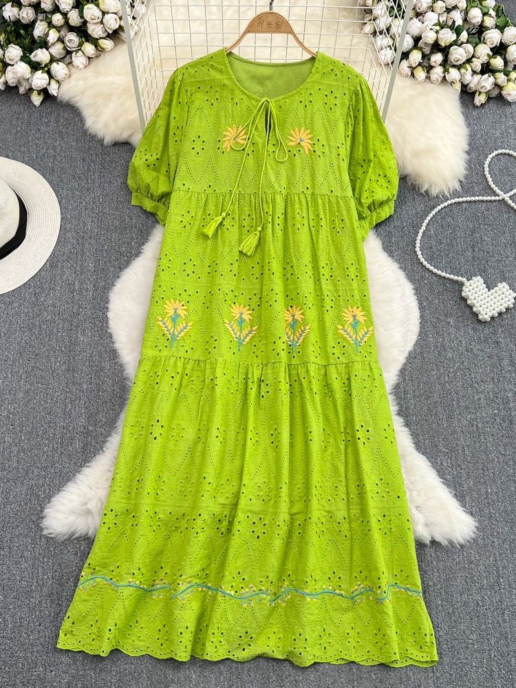Embroidered Puff-Sleeve Midi Dress, picture 3 of 12