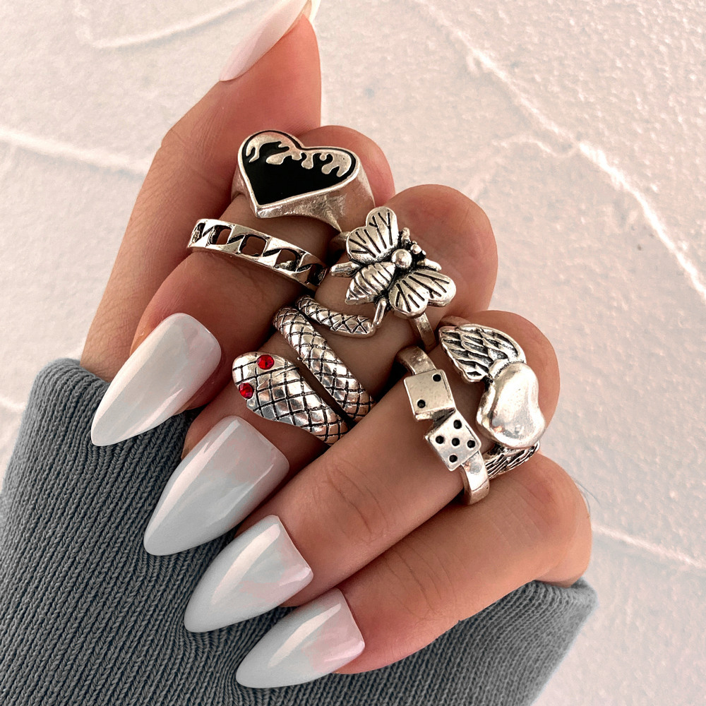 Poker ring vintage spade card ring knuckle ring suit 5