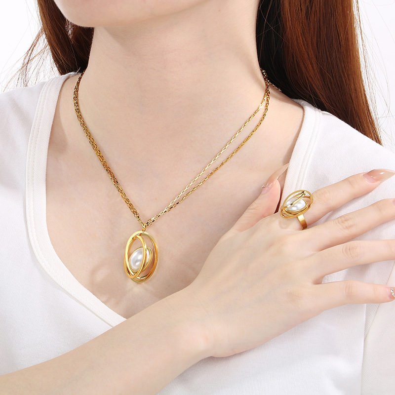 Womens Geometric Titanium Steel Three-Piece Set 5