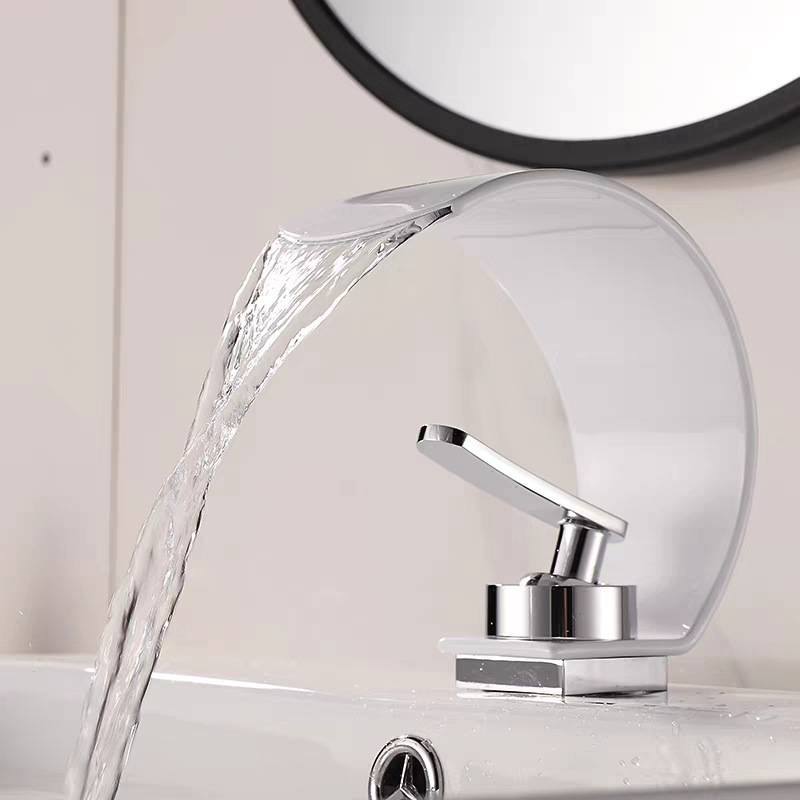 Creative Waterfall Hot And Cold Faucet 2