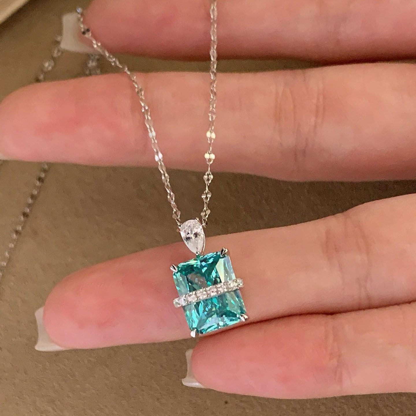 Pig-nose Chain Versatile Niche Accessory With An Air