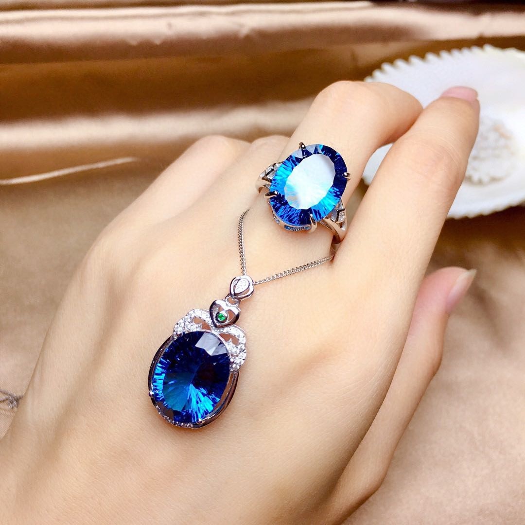 Simulation Dark Blue Zircon Female Pendant Simple