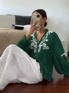V-neck Machine Embroidery Pearl Single-breasted Lantern Long Sleeve Top - Green - View 1