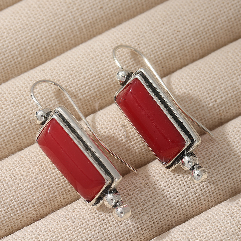 Popular Retro Fashion Creative Women's Earrings