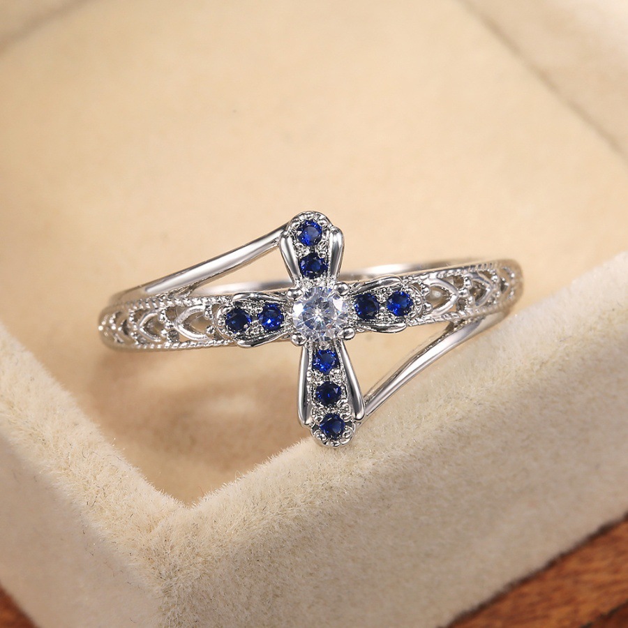 Western-style Light-luxury Womens Hollowed-out Micro-paved Zircon Ring