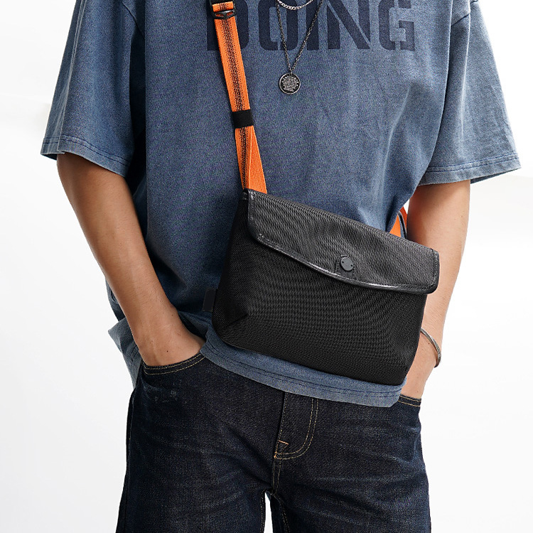 Contrast-Colored Portable Travel Crossbody Bag With Magnetic Closure Anti-Theft Ballistic Nylon Shoulder Bag