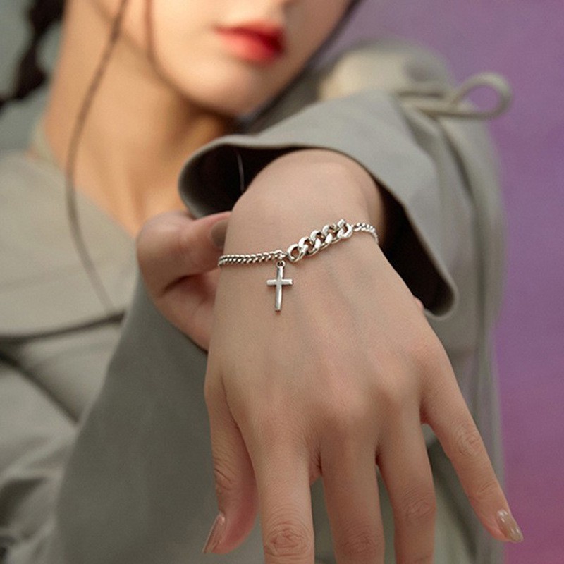 Creative Simple Cross Personalized Hip Hop Ins Bracelet Single Layer Twist Geometric Ornament