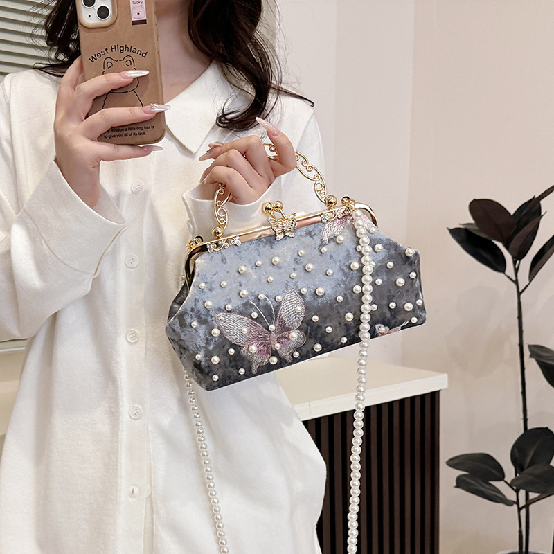 Soirée Vintage Evening Crossbody 3