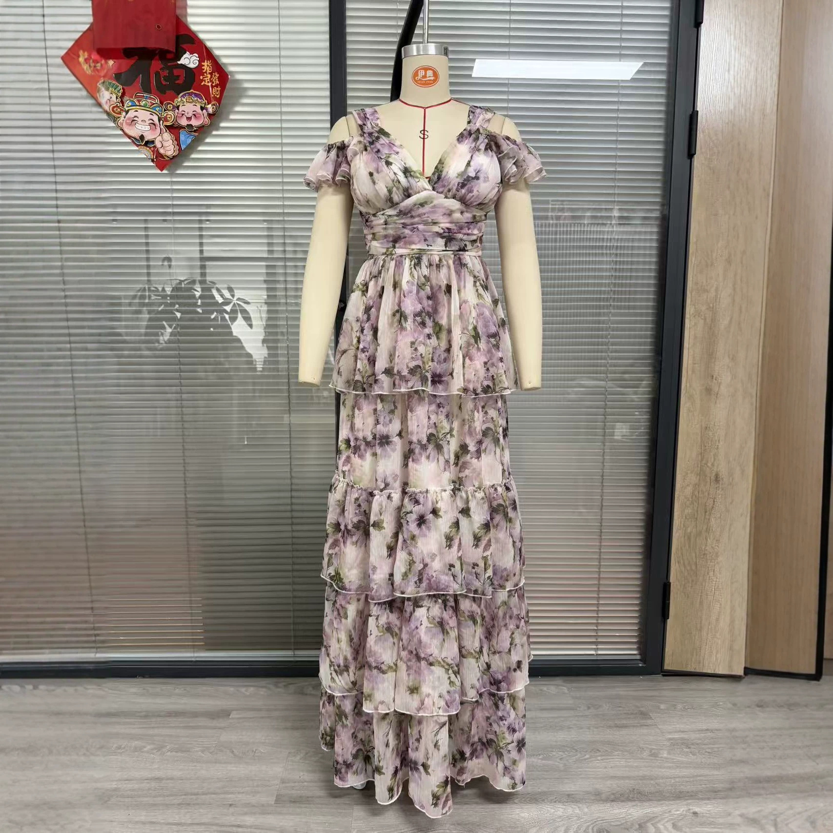 https://cf.cjdropshipping.com/quick/product/d5797259-ff9b-4932-bf94-a04c905fc092.jpg