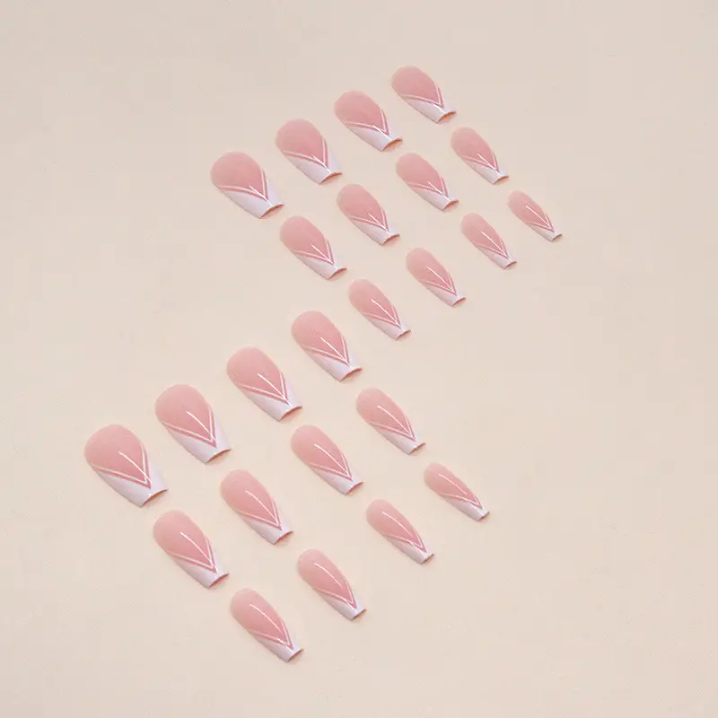 Women's Ballet Mid-length Triangle French Manicure