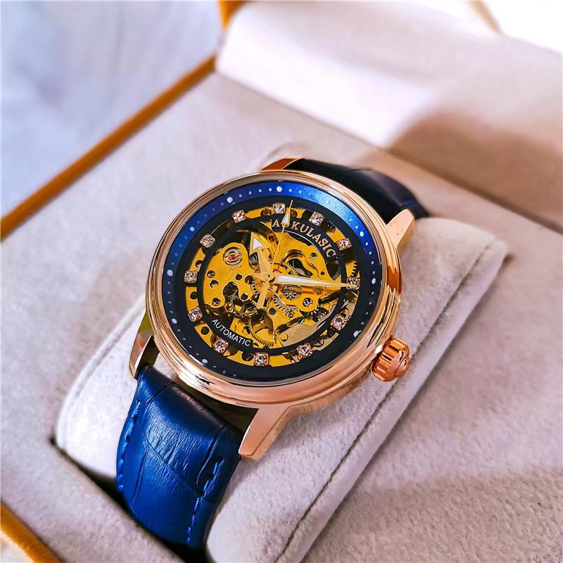 Hollow-Out Diamond-Encrusted Luminous Water-Resistant Mechanical Watch 3