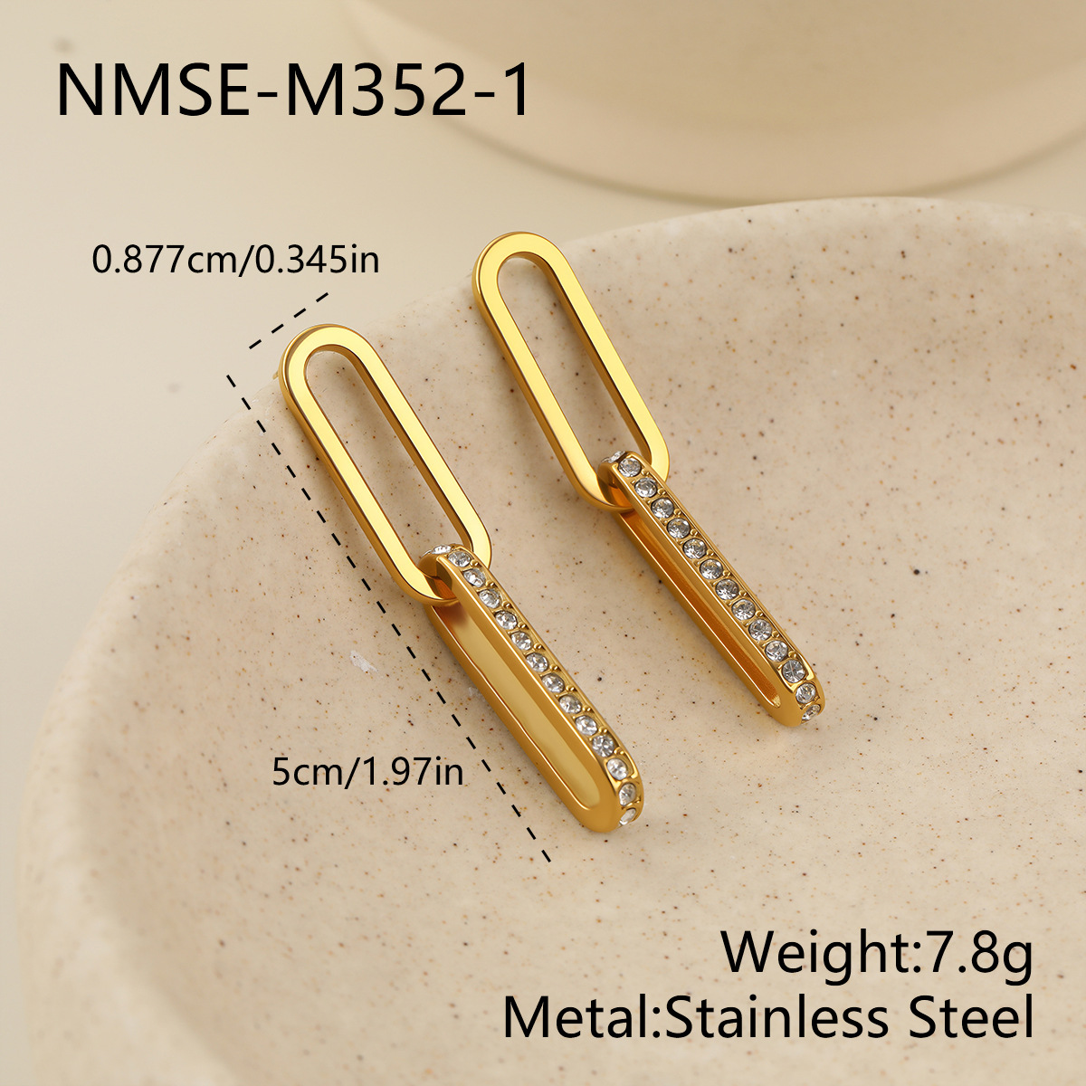 https://cf.cjdropshipping.com/quick/product/d5a57ef3-52e0-43a0-93c5-6559dbe6e9be.jpg