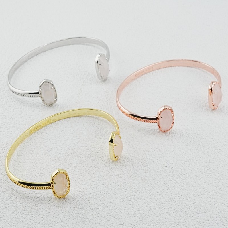 https://cf.cjdropshipping.com/quick/product/d5b76b42-da83-402e-b102-4e37f1287782.jpg
