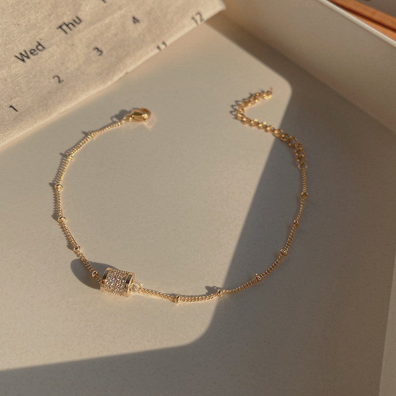 https://cf.cjdropshipping.com/quick/product/d5babbab-a2ff-42b7-a5c6-09700549340a.jpg