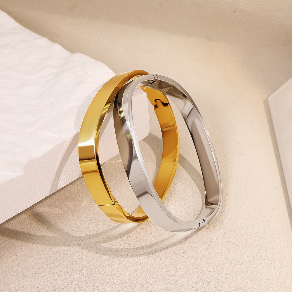 Stainless Steel Fashion Plain Ring Bracelet