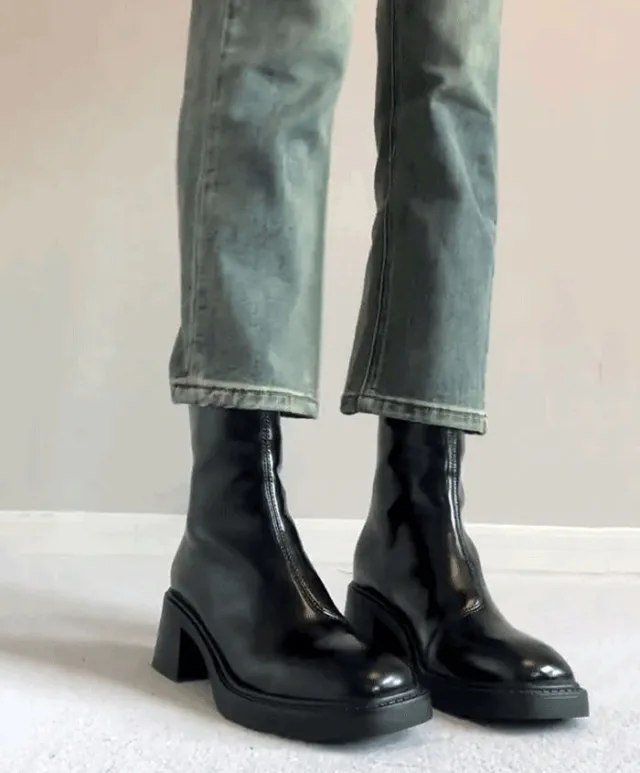 Versatile Simple Round Head Chunky Heel Ankle Boots Black - Shop at LoveMi