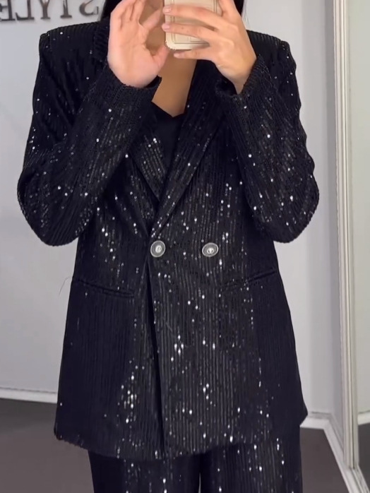 Womens Relaxed-fit High-end Autumnwinter Set With A Starry Sequin Design 2