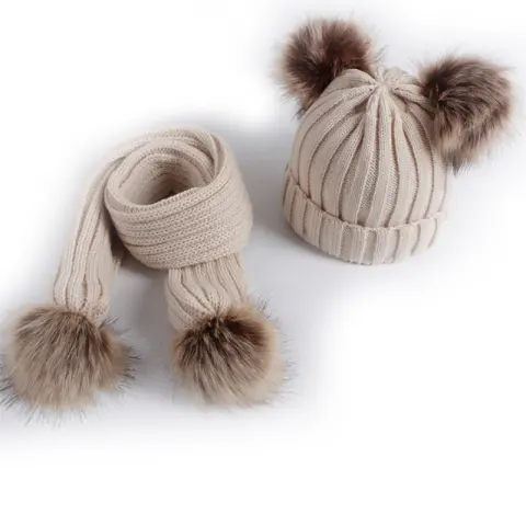 Children's Fashionable Warm Hat and Scarf Set