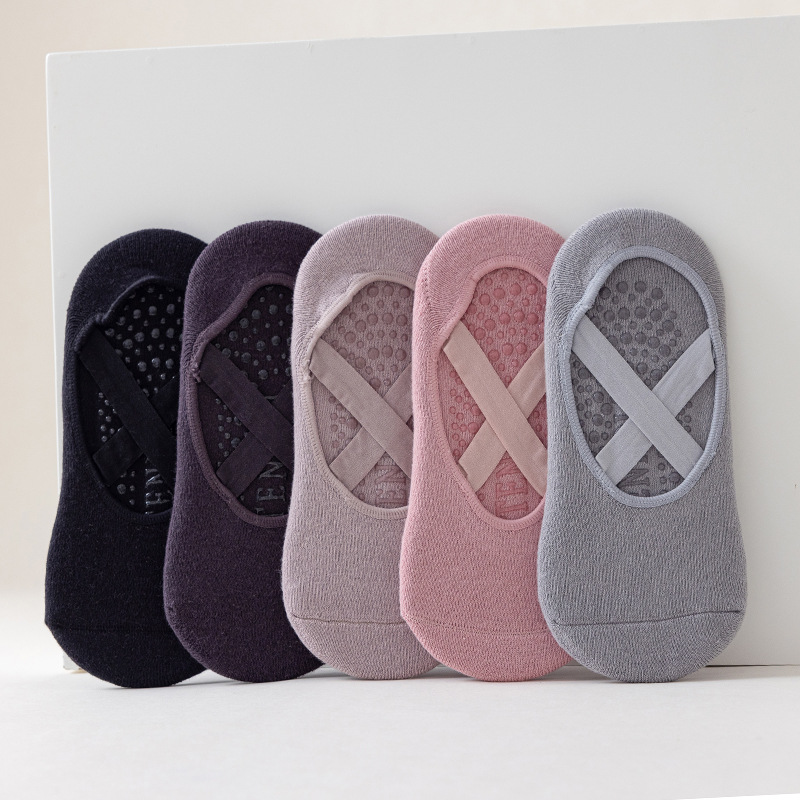 Title 6, Non-slip Yoga Socks Floor Professional Sports