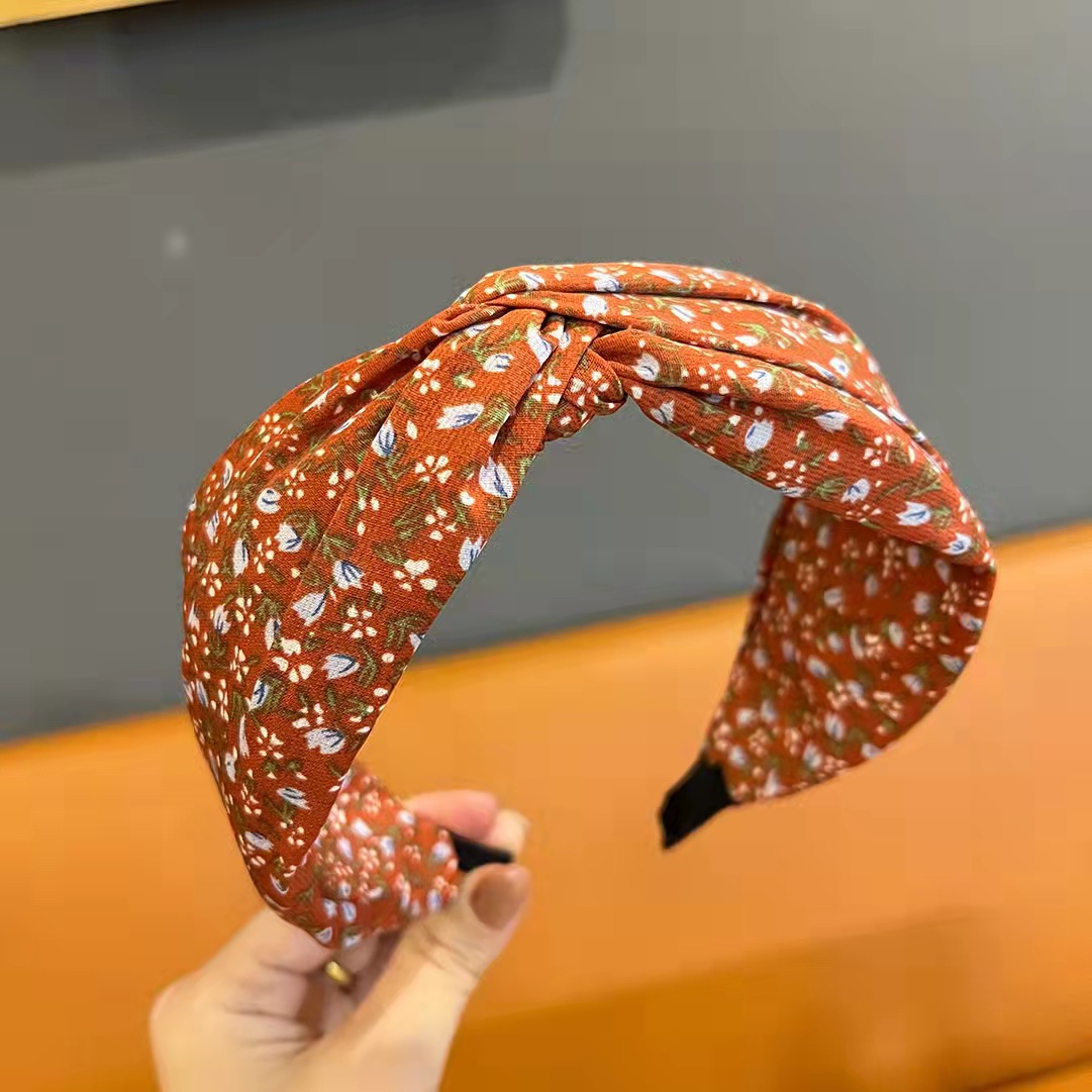 Floral Hair Band Accessory