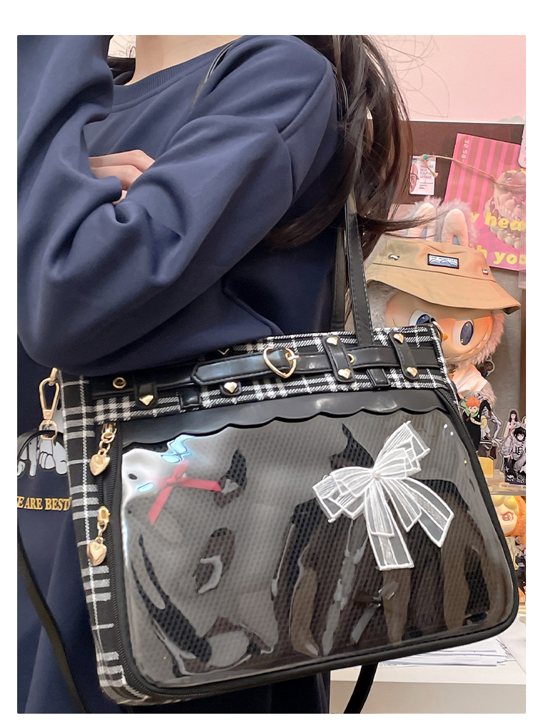 2D Manga inspired Bag 15 d626361b e4e4 4bac 9742 e7d7e7d7b999