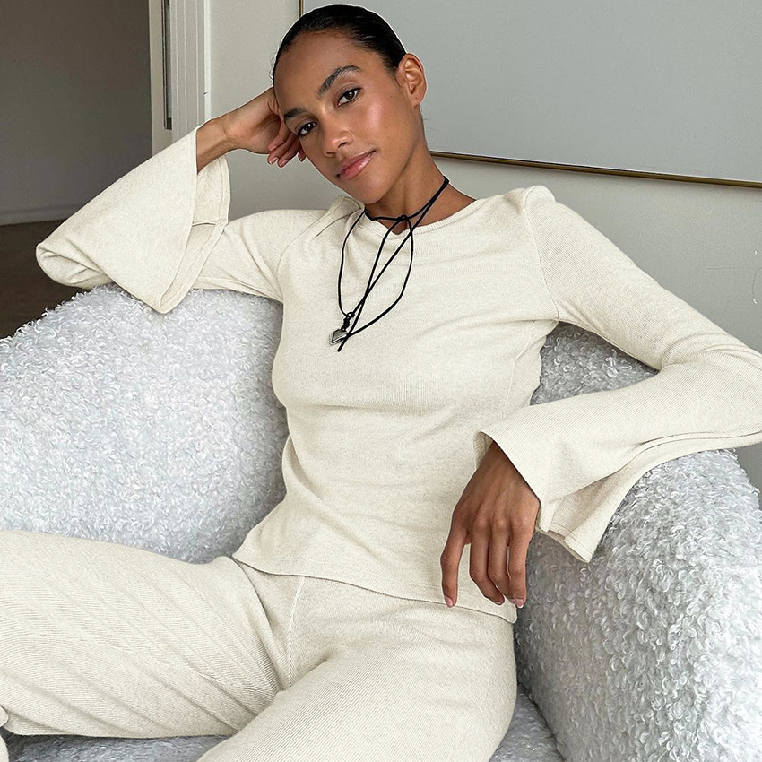 AutumnWinter Breathable Knitted Crew-Neck Long-Sleeve Pajama Set With Pants