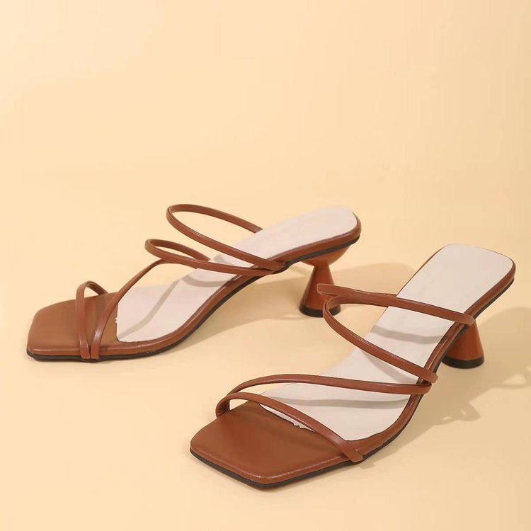 Women's square toe heels – wrap strap detail