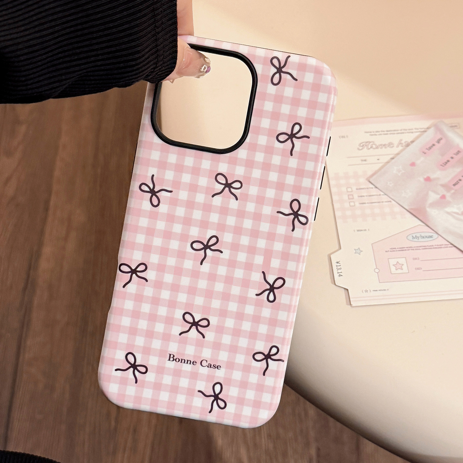 Plaid Bowknot Magnetic Stand Phone Case