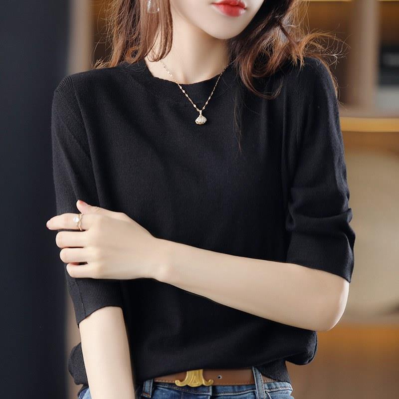 Women's Solid-color Three-quarter-sleeve Round-neck Loose-fitting Short-sleeve Top