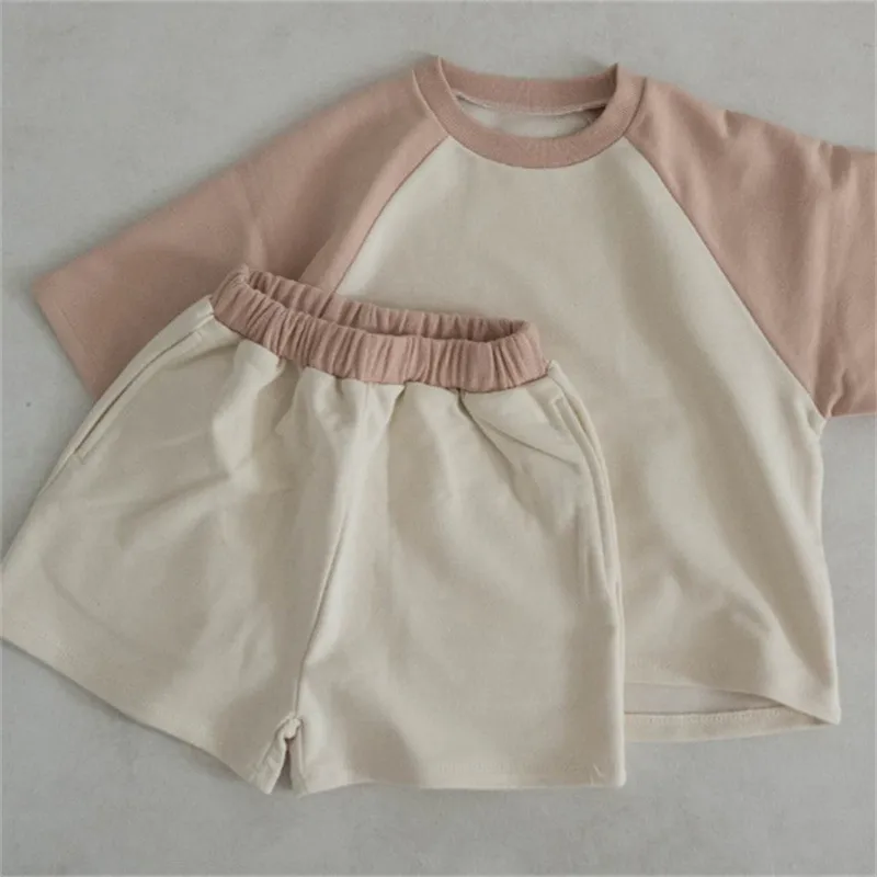 Fashion Colorblock Raglan Short Sleeve Shorts Casual Two-piece Suit