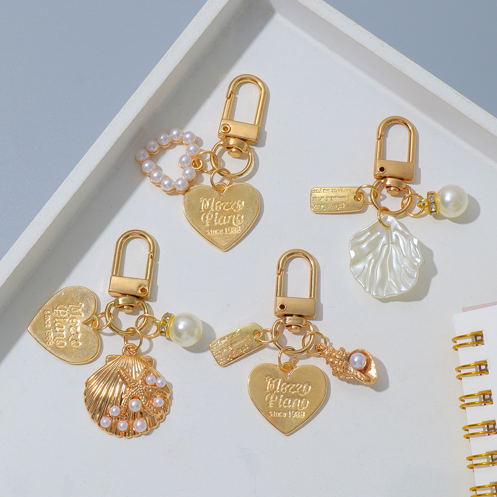 New Cute Pearl Shell Keychain Charm