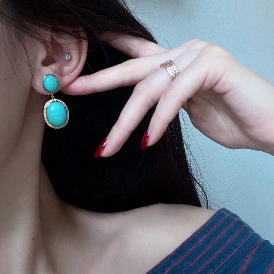 Imitation Turquoise Earrings Fashionable And Elegant