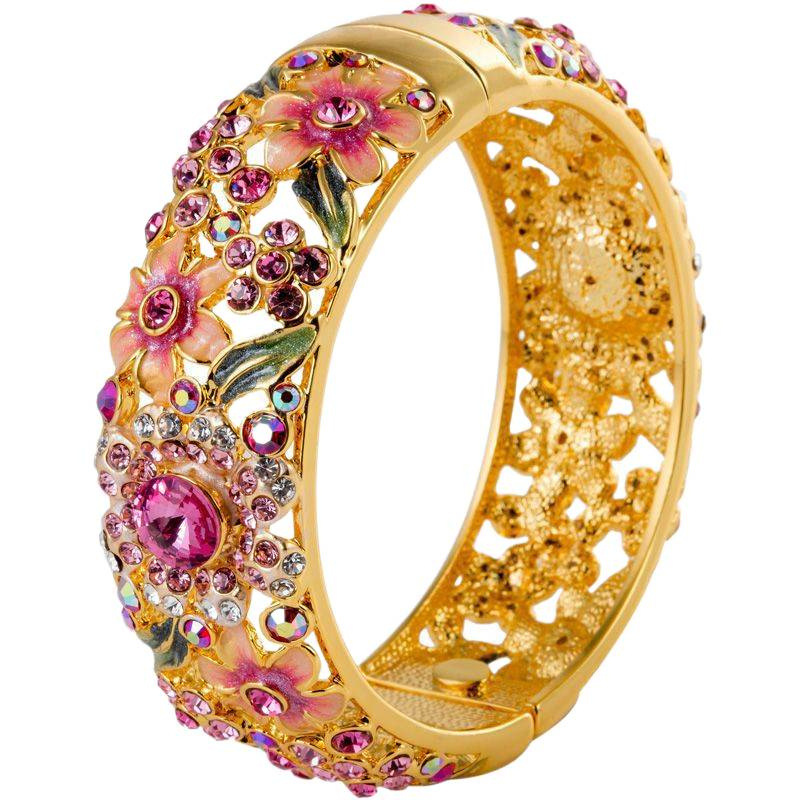 Womens Diamond-encrusted Full-circle Bracelet