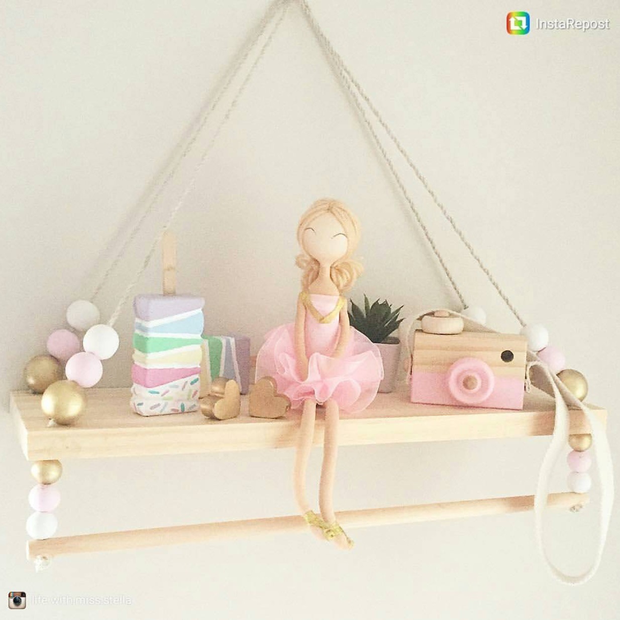 Wooden Bead Double-Tier Shelf Wall Decor Double-Height Doll Storage Rack