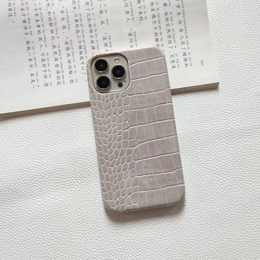 Solid Color Versatile Half Pack Hard Phone Case