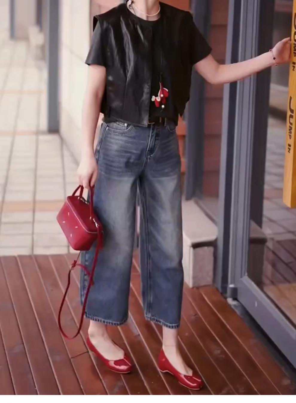 d73b40c7 7c38 40b3 97a9 54b5405db2c7