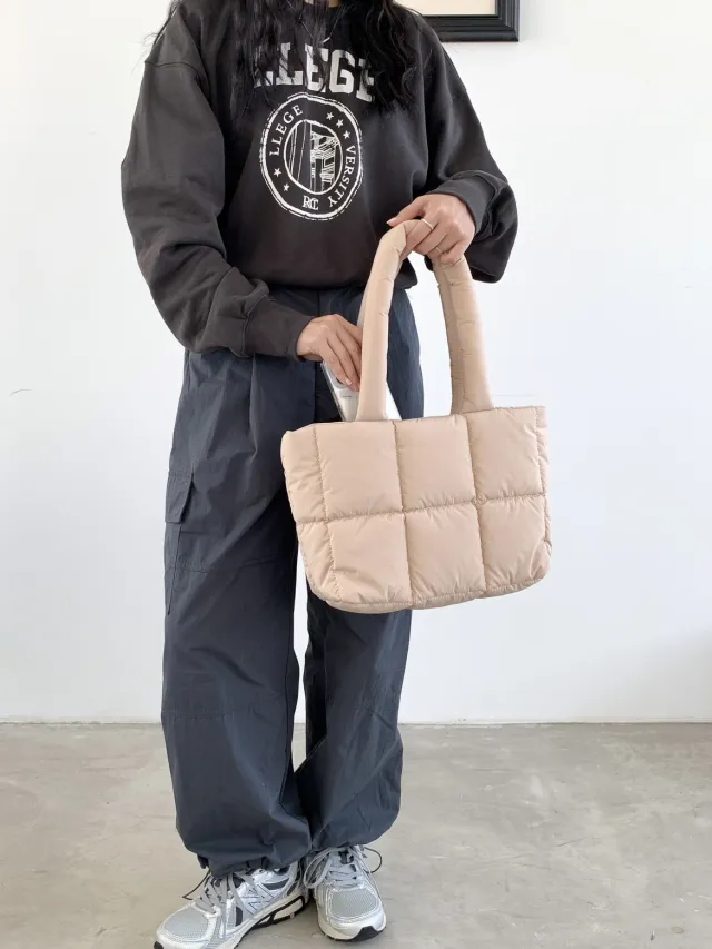 Large Capacity Plaid One shoulder Portable Commuter Hand carrying Bag Apricot - Shop at LoveMi