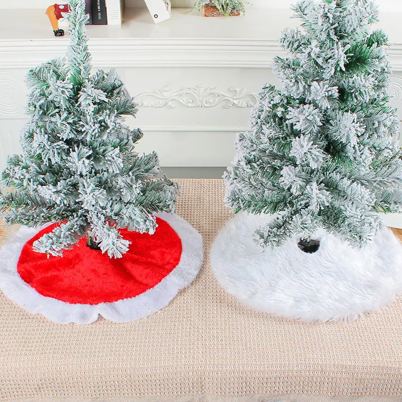Mini Plush Christmas Tree Skirt Red