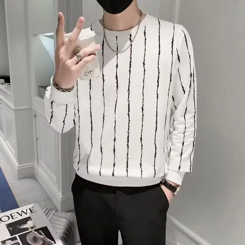 Niche Round Neck Slim-fit Striped Sweater for Men