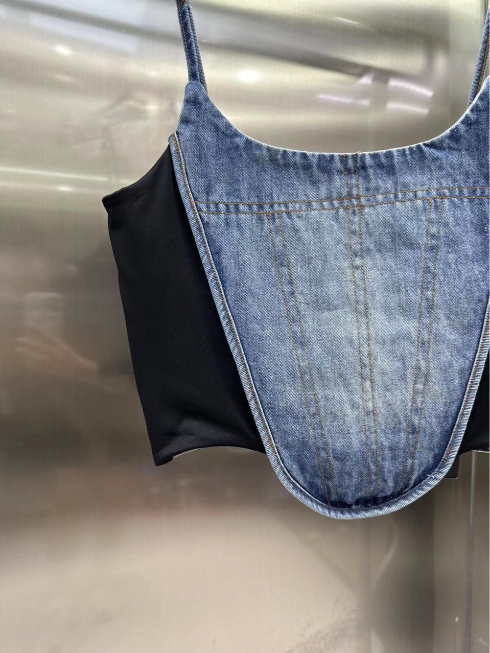 Washed Denim Splicing Sling Zipper Vest