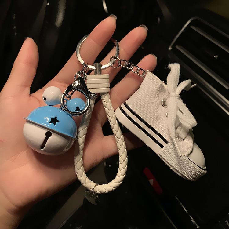 White Shoes Bell White Rope