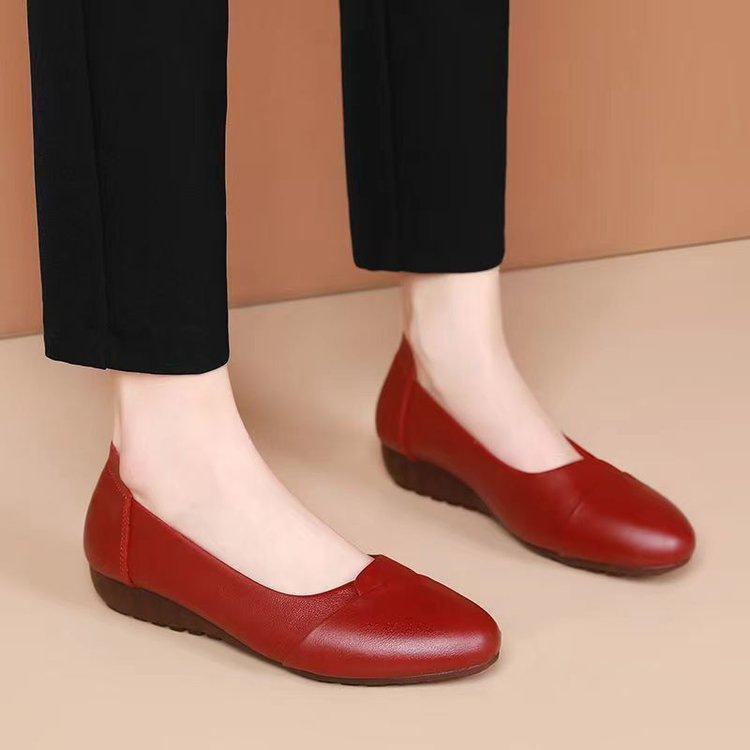 Low-Heeled Wedge Flats, picture 3 of 6