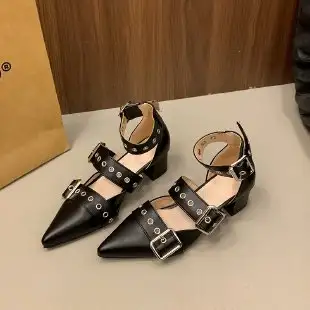 Retro Plus Size Fashion Pointed Toe Belt Buckle Women's Shoes