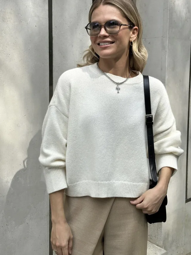 Thick Short Round Neck Solid Color Sweater For Women White - Shop at LoveMi